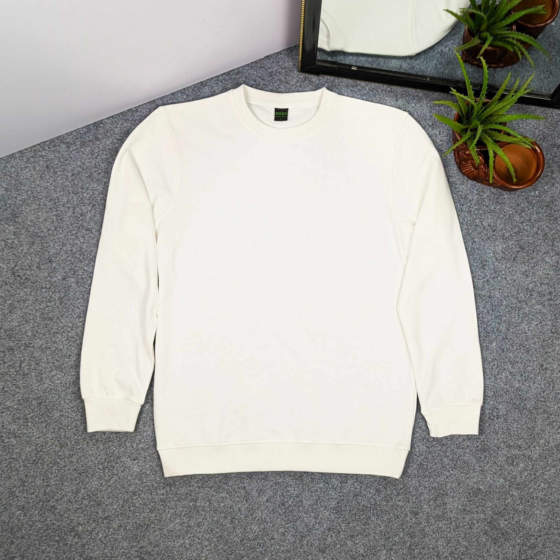 img_691a1664545ba Full Sleeve Sweat Shirt - White - Image 1
